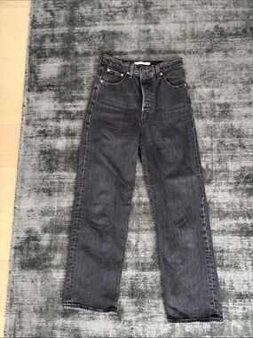 Levi's Women’s Black Straight Jeans